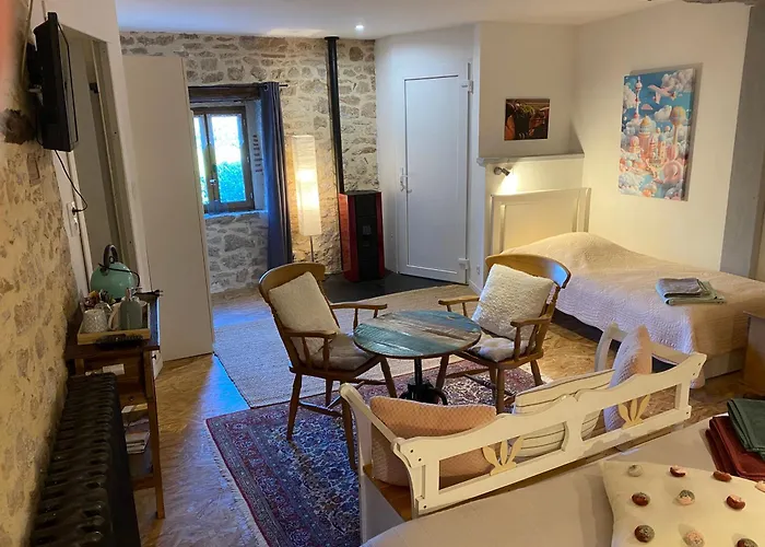 Chambre d'Hôtes les 3 Cochons d'Olt